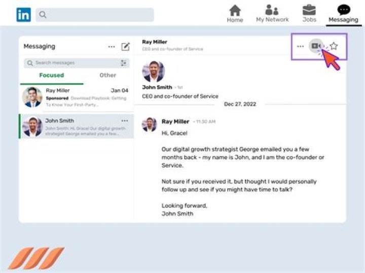 Can you do a group message on LinkedIn?