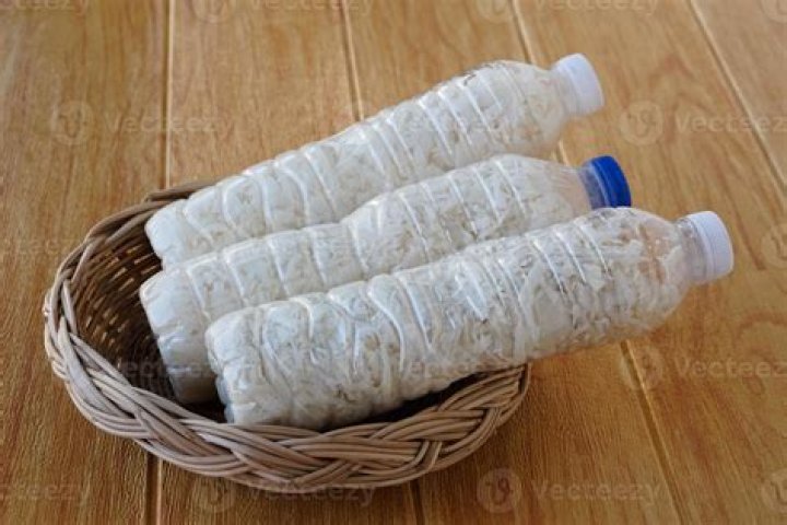 How do you make stuff out of fiberglass?