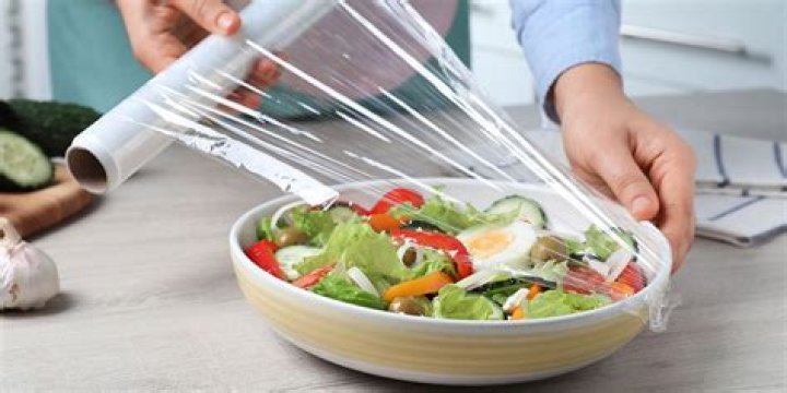 Is it safe to cook with cling film?