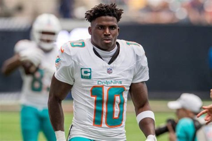 Why did Chiefs trade Alex Smith?